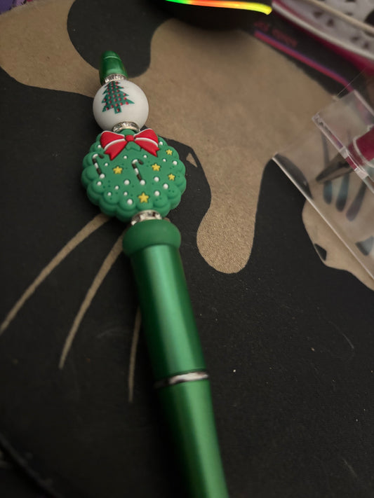 Christmas wreath pen
