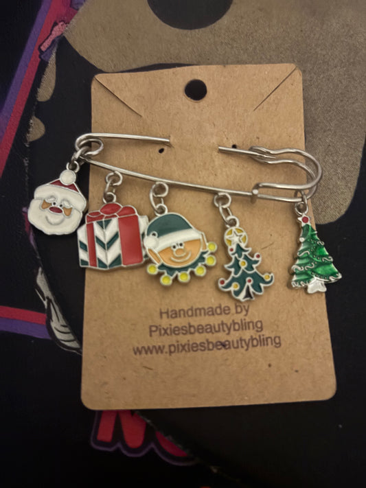 Christmas pin