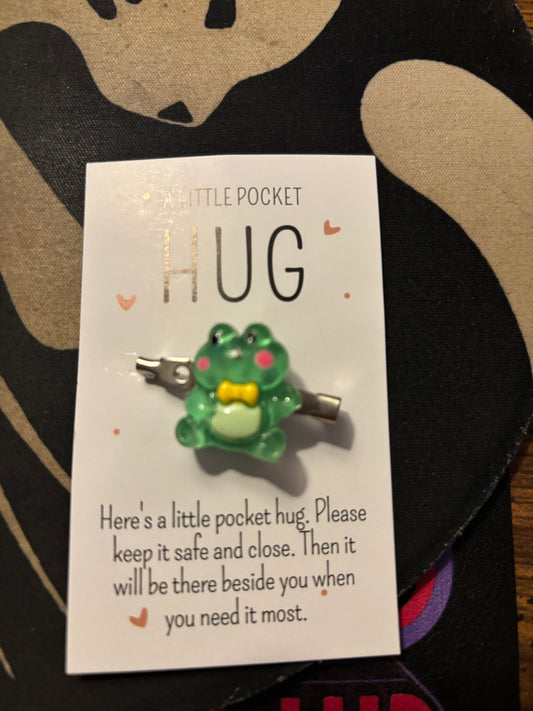Frog hug pin