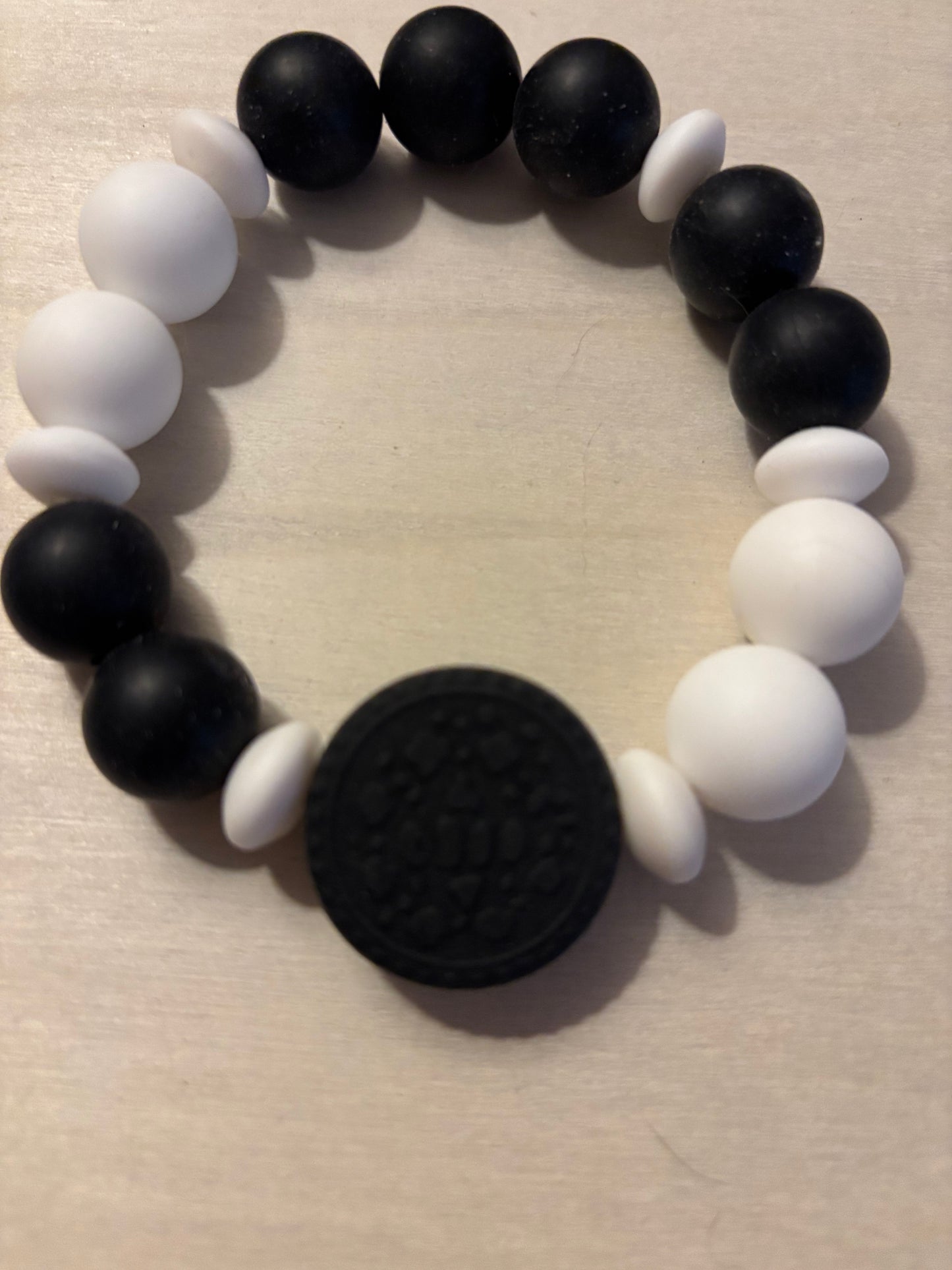 Oreo bracelet